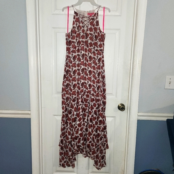 Betsey Johnson Floral High Low Dress With Red Roses On A White Dress Size 0 - Picture 5 of 14